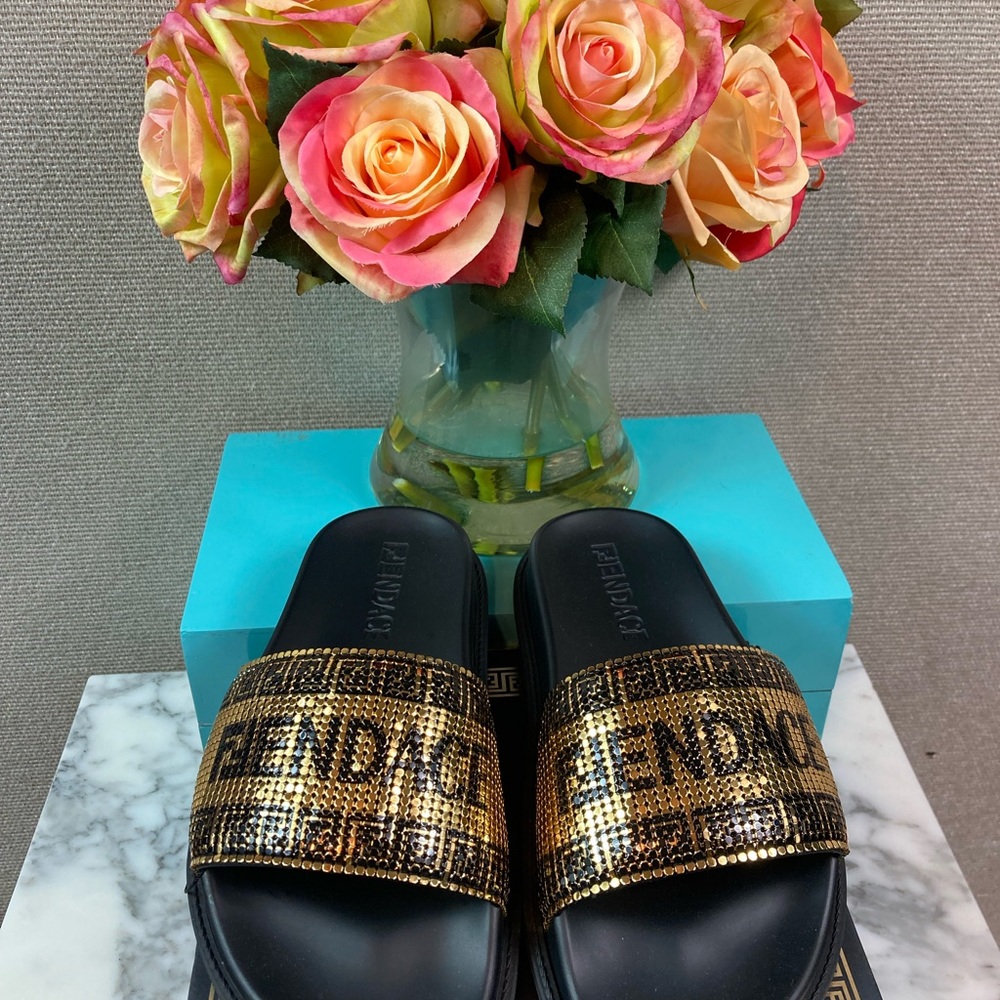 NWT Fendi Fendace Limited Edition Metal Mesh Women’s Slides EU Size 35 - U.S. 5